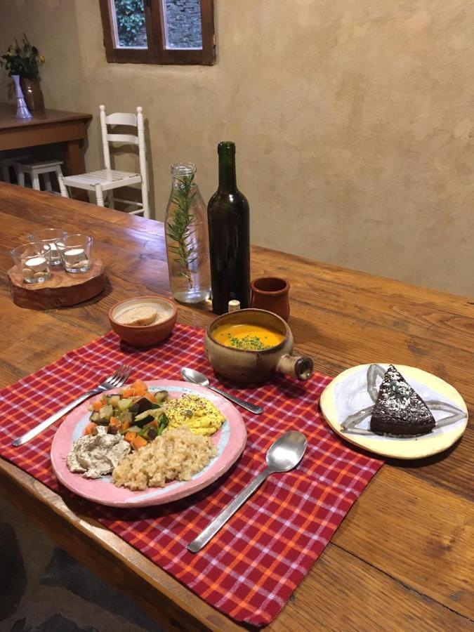 Albergue Eco El Beso - Vegano Tríacastela Exterior foto